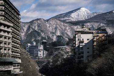 Derelict building of winter (Yuusuke Hisamitsu) - Muzeo.com