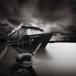 Étude portuaire (Ronny Behnert) - Muzeo.com