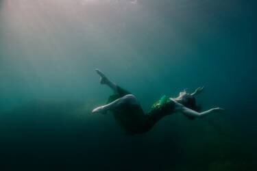 Fall of beauty (Michal Lindner) - Muzeo.com