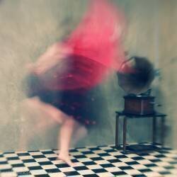 Hop skip and jump (Mel Brackstone) - Muzeo.com