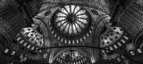 Istanbul - Blue Mosque (Michael Jurek) - Muzeo.com