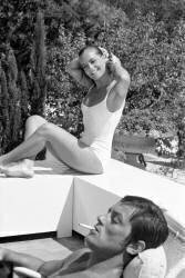 La Piscine avec Romy Schneider et Alain Delon (anonyme) - Muzeo.com