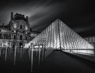 Louvre at Night (Catherine W.) - Muzeo.com