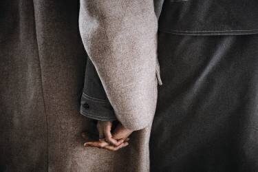 Love (Hamed Akhen) - Muzeo.com