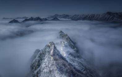 Mer de nuages sur la Grande Muraille de Jian kou (Yuan Cui) - Muzeo.com