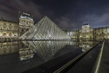 Paris at night (Kobi Benmoshe) - Muzeo.com