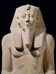 Statue assise de Sésostris I (anonyme) - Muzeo.com