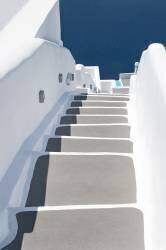 Steps to pool and sea (Linda Wride) - Muzeo.com