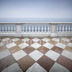 Terrasse pluvieuse (Ronny Behnert) - Muzeo.com