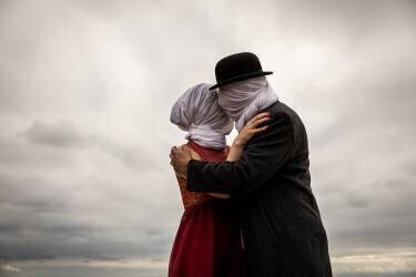 Les amants d'hier et d'aujourd'hui (Genadijs Ze) - Muzeo.com
