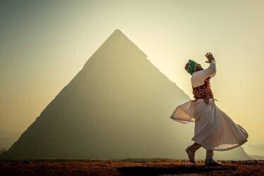 The Prayer of Light (Ali Khataw) - Muzeo.com