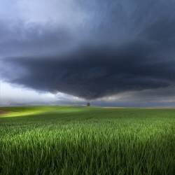 Thunderstorm cell over the Alb plateau (Nicolas Schumacher) - Muzeo.com