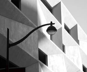 To light the way (Robin Wechsler) - Muzeo.com