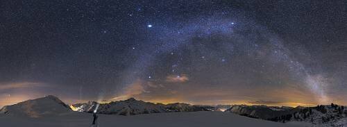 Under the Starbow (Dr. Nicholas Roemmelt) - Muzeo.com
