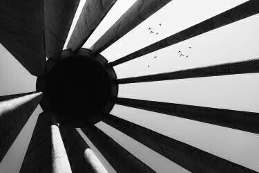 Vers le trou noir (Hamid Mohammad Hossein) - Muzeo.com