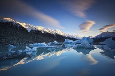 Winter Symmetry (Yan Zhang) - Muzeo.com