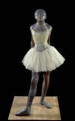 14 years old or tall dancer dressed (Edgar Degas) - Muzeo.com