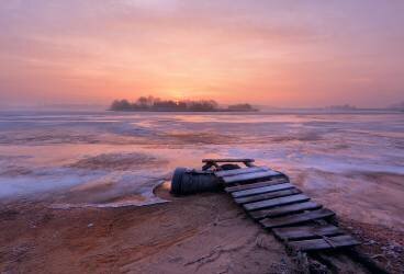 Cold morning (Przemyslaw Kruk) - Muzeo.com