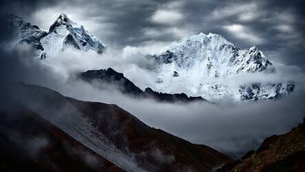 Himalayas (Mozart Chan) - Muzeo.com