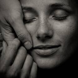 Love inside (Andrey Nastasenko) - Muzeo.com