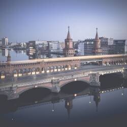 Oberbaumbrucke (Ronny Behnert) - Muzeo.com