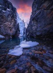 Rocky Mountain in Early Spring (Jenny L. Zhang) - Muzeo.com
