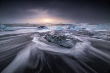 Sun, sea and ices (Jorge Ruiz Dueso) - Muzeo.com