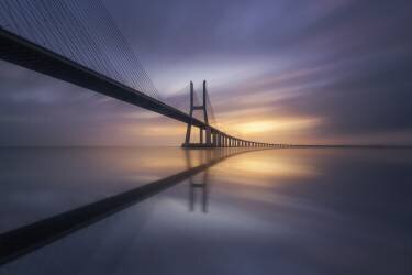 Sunrise bridge (Jorge Ruiz Dueso) - Muzeo.com