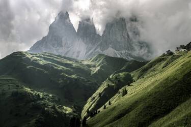 The light of the moment (Valentinos Loucaides) - Muzeo.com