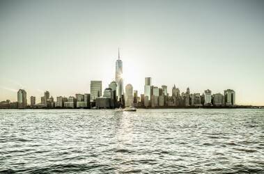 United States, USA, New York City, Manhattan, Lower Manhattan, Lower Manhattan skyline with the Financial District the Freedom Tower at dawn (Antonino Bartuccio) - Muzeo.com
