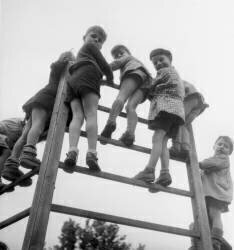 Camp de vacances à Montreuil (Rue des Archives) - Muzeo.com