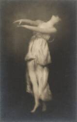 Irma Duncan, danseuse d'Isadora Duncan (Arnold Genthe) - Muzeo.com