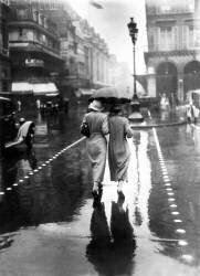 Paris sous la pluie (Keystone) - Muzeo.com