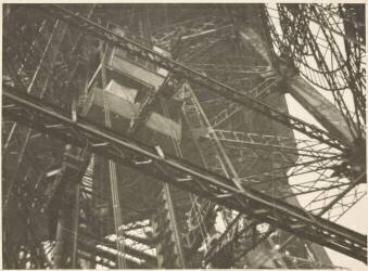 Photo de la Tour Eiffel, extraite du film de René Clair 