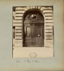 Porte, 6 Place Saint Sulpice : VIe Arrondissement (Eugène Atget) - Muzeo.com
