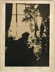 Emile Gallé à son bureau des ateliers de Nancy (anonymous) - Muzeo.com