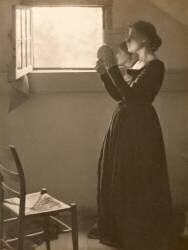 Girl with a Mirror, 1898 (Clarence Henry White) - Muzeo.com