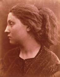 Adriana (Julia Margaret Cameron) - Muzeo.com