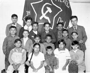 National Committee of the Youth Organization of the Communist Party of Mexico (Tina Modotti) - Muzeo.com