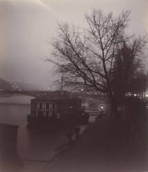 Paris, quai de la Seine, 