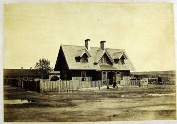 Colonel Bullock's House, Indian trader, Fort Laramie (Alexander Gardner) - Muzeo.com