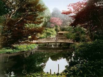 Japanese ornamental garden in blossom (Kusakabe Kimbei) - Muzeo.com