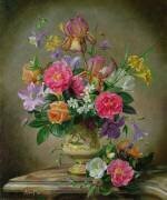 Pivoines et iris dans un vase en céramique (Albert Williams) - Muzeo.com