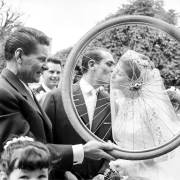 Behind the spokes of a bike wheel (Rue des Archives) - Muzeo.com
