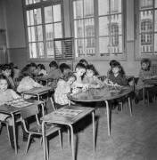 A modern school (Rue des Archives) - Muzeo.com