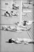 Bain de soleil, piscine Deligny (Keystone) - Muzeo.com