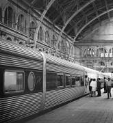 Barcelona station in 1963 (Jean Ribière) - Muzeo.com
