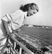 Cannes Film Festival : Actress Ester Williams (Rue des Archives) - Muzeo.com