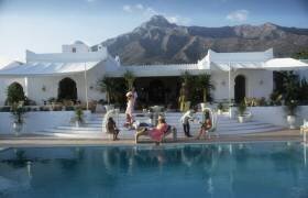 El Venero (Slim Aarons) - Muzeo.com