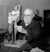 French Painter Henri Matisse (1869-1954) (Rue des Archives) - Muzeo.com